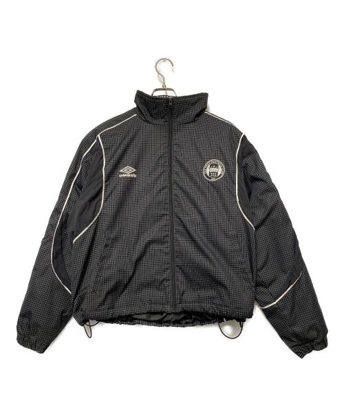 UMBRO（アンブロ）UMBRO (アンブロ) FREAK’S STORE (フリークスストア) 別注 Padding Nylon Track JACKET ブラック サイズ:Lの古着・服飾アイテム