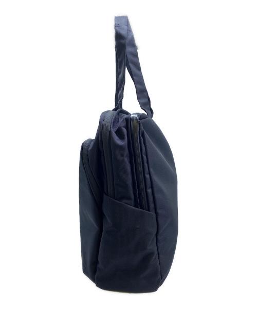 THE NORTH FACE（ザ ノース フェイス）THE NORTH FACE (ザ ノース フェイス) THE NORTH FACE　シャトルトートバッグ ブラックの古着・服飾アイテム