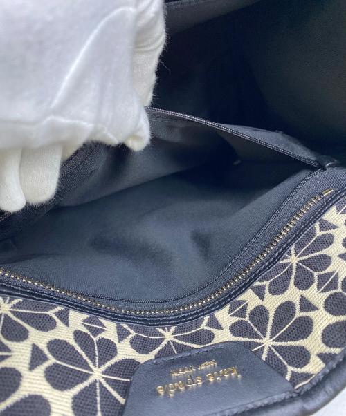 Kate Spade（ケイトスペード）Kate Spade (ケイトスペード) トートバッグ ホワイト×ブラックの古着・服飾アイテム