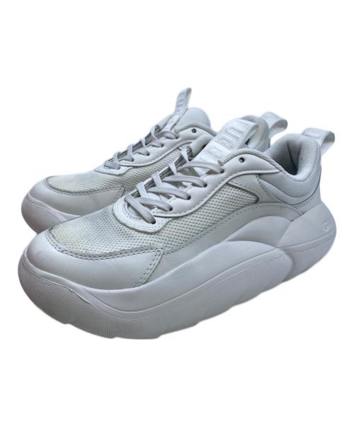 UGG（アグ）UGG (アグ) UGG　LA Cloud Trainer ホワイト サイズ:25の古着・服飾アイテム