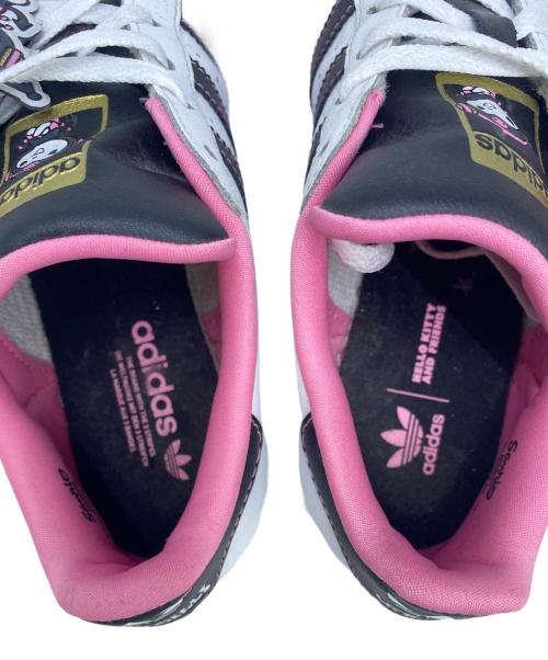 adidas（アディダス）adidas (アディダス) Sanrio (サンリオ) adidas×sanrio スニーカー ホワイト×ピンク サイズ:22.5の古着・服飾アイテム