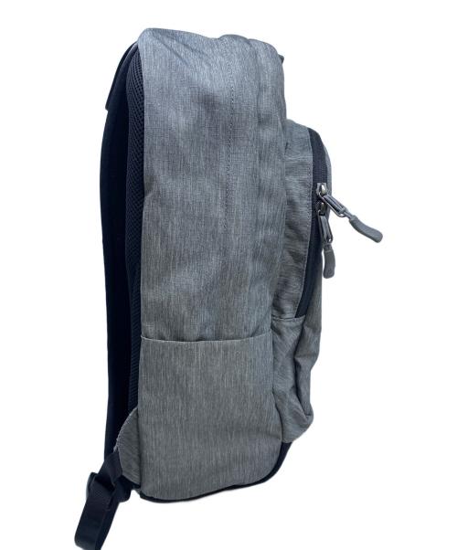 THE NORTH FACE（ザ ノース フェイス）THE NORTH FACE (ザ ノース フェイス) THE NORTH FACE　リュック グレーの古着・服飾アイテム