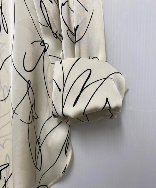 UNITED ARROWS TOKYO（ユナイテッドアローズトウキョウ）UNITED ARROWS TOKYO (ユナイテッドアローズトウキョウ) UNITED ARROWS TOKYO　長袖ブラウス ベージュ サイズ:不明の古着・服飾アイテム