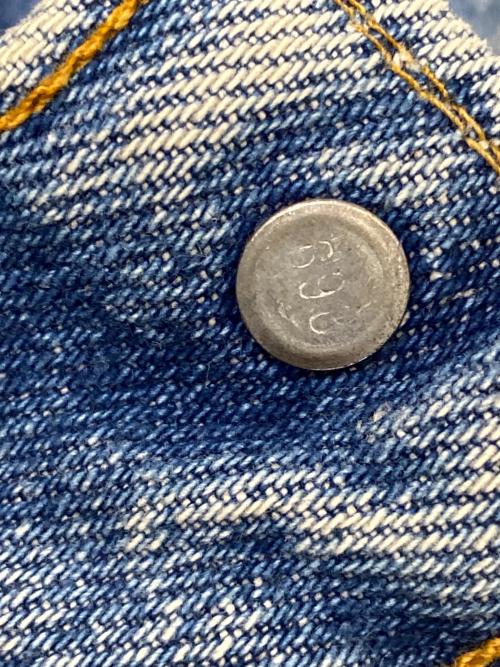 LEVI'S（リーバイス）LEVI'S (リーバイス) デニムジャケット インディゴ サイズ:42の古着・服飾アイテム
