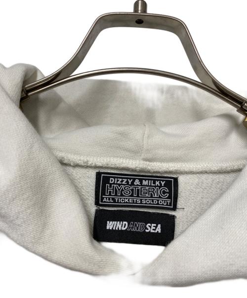 Hysteric Glamour（ヒステリックグラマー）Hysteric Glamour (ヒステリックグラマー) WIND AND SEA (ウィンダンシー) Hysteric Glamour×WIND AND SEA　プルオーバーパーカー ホワイト サイズ:Lの古着・服飾アイテム