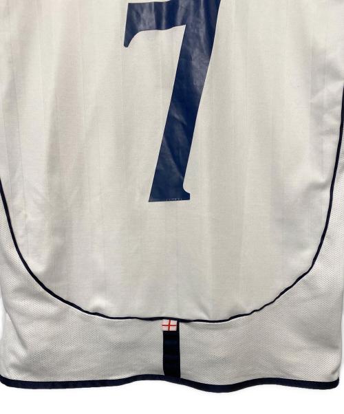 イングランド代表（イングランドダイヒョウ）イングランド代表 (イングランドダイヒョウ) UMBRO (アンブロ) サッカーユニフォーム ホワイト サイズ:XLの古着・服飾アイテム