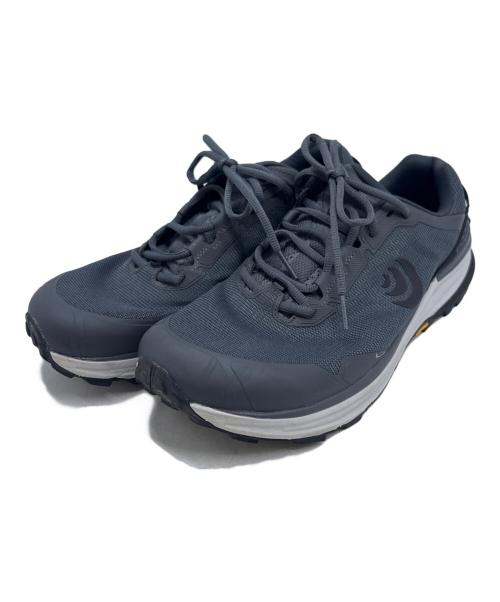 topo athletic（トポアスレチック）topo athletic (トポアスレチック) topo athletic　シューズ グレー サイズ:28の古着・服飾アイテム