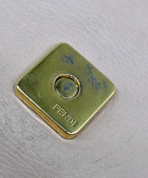 FENDI（フェンディ）FENDI (フェンディ) チェーンショルダーバッグ ピンクの古着・服飾アイテム