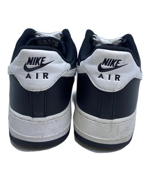 NIKE（ナイキ）NIKE (ナイキ) スニーカー ブラック×ホワイト サイズ:27cmの古着・服飾アイテム