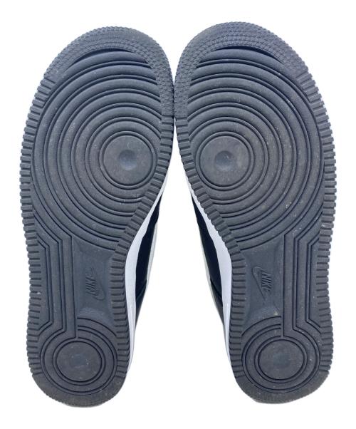 NIKE（ナイキ）NIKE (ナイキ) スニーカー ブラック×ホワイト サイズ:27cmの古着・服飾アイテム