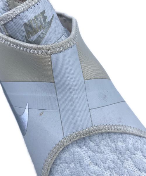 NIKE（ナイキ）NIKE (ナイキ) スニーカー グレー サイズ:28.5の古着・服飾アイテム