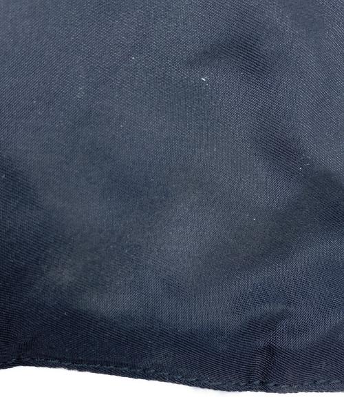 PRADA（プラダ）PRADA (プラダ) ナイロンショルダーバッグ ブラックの古着・服飾アイテム