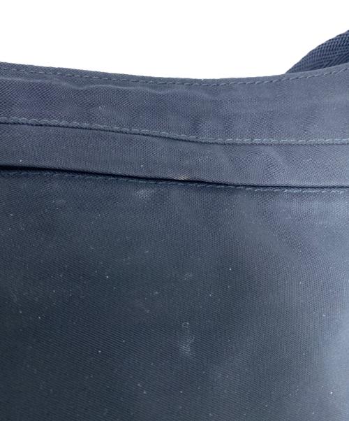 PRADA（プラダ）PRADA (プラダ) ナイロンショルダーバッグ ブラックの古着・服飾アイテム