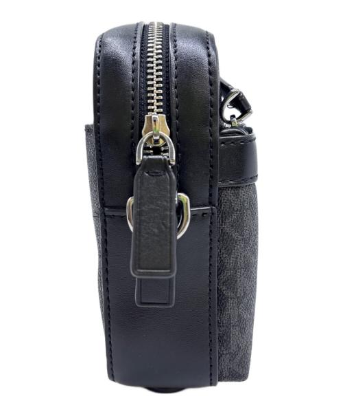 MICHAEL KORS（マイケルコース）MICHAEL KORS (マイケルコース) ショルダーバッグ ブラックの古着・服飾アイテム