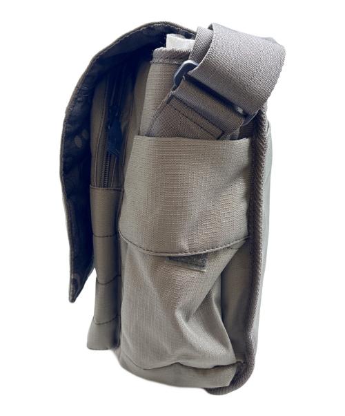 LeSportsac（レスポートサック）LeSportsac (レスポートサック) メッセンジャーバッグ グレーの古着・服飾アイテム