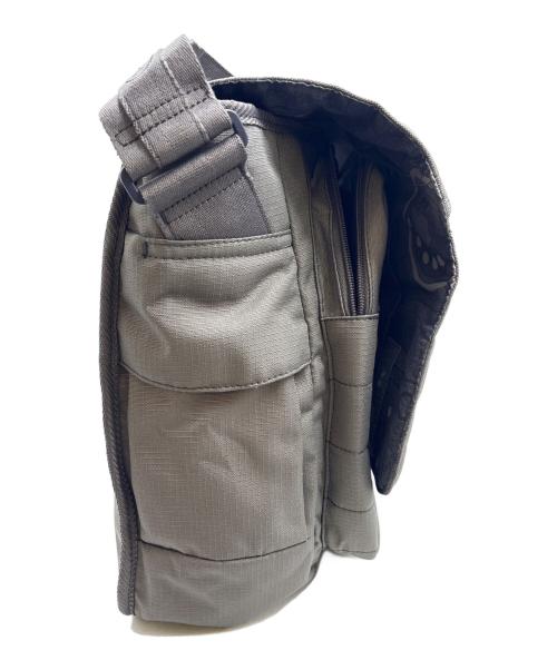 LeSportsac（レスポートサック）LeSportsac (レスポートサック) メッセンジャーバッグ グレーの古着・服飾アイテム