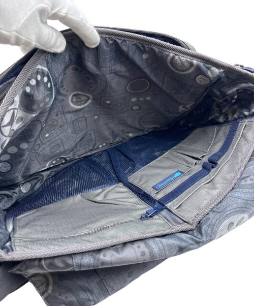 LeSportsac（レスポートサック）LeSportsac (レスポートサック) メッセンジャーバッグ グレーの古着・服飾アイテム