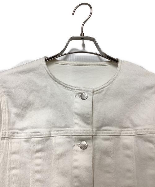 ANAYI（アナイ）ANAYI (アナイ) ストレッチデニムノーカラー デニムジャケット ホワイト サイズ:36の古着・服飾アイテム