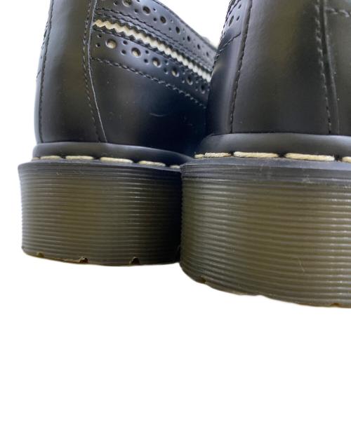 Dr.Martens（ドクターマーチン）Dr.Martens (ドクターマーチン) ウィングチップシューズ ホワイト×ブラック サイズ:US10の古着・服飾アイテム