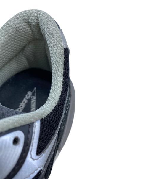 NEW BALANCE（ニューバランス）NEW BALANCE (ニューバランス) スニーカー ブラック×グレー サイズ:27cmの古着・服飾アイテム