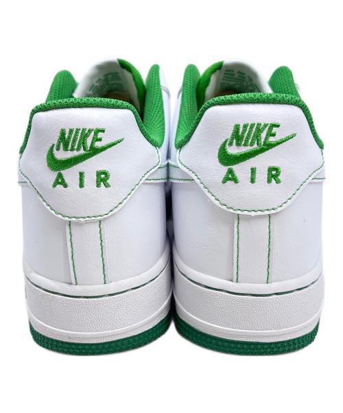 NIKE（ナイキ）NIKE (ナイキ) スニーカー ホワイト×グリーン サイズ:27cmの古着・服飾アイテム