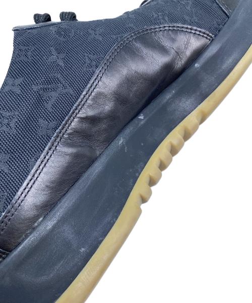 LOUIS VUITTON（ルイ ヴィトン）LOUIS VUITTON (ルイ ヴィトン) ジャーマントレーナー ブラック サイズ:size 9 1/2の古着・服飾アイテム