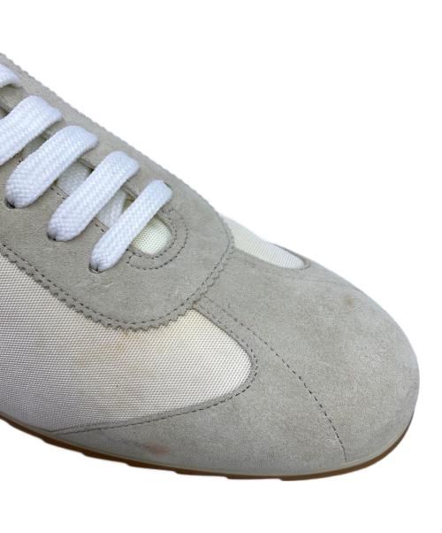 GUCCI（グッチ）GUCCI (グッチ) スニーカー ホワイト サイズ:size 43の古着・服飾アイテム