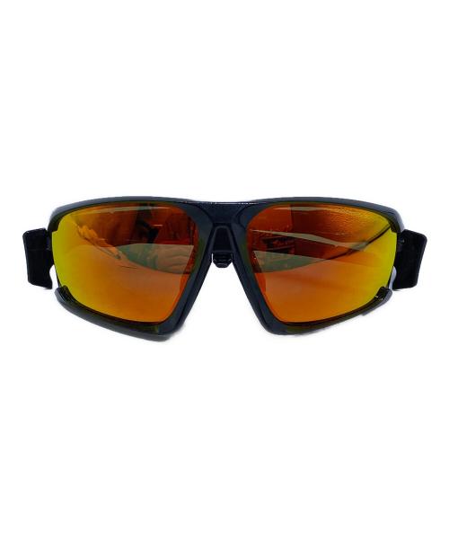OAKLEY（オークリー）OAKLEY (オークリー) サングラスの古着・服飾アイテム