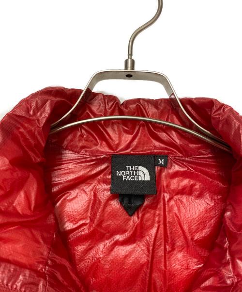 THE NORTH FACE（ザ ノース フェイス）THE NORTH FACE (ザ ノース フェイス) ライトダウンジャケット レッド サイズ:Mの古着・服飾アイテム