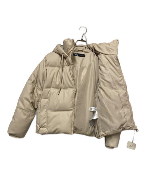 ZARA（ザラ）ZARA (ザラ) 中綿ジャケット ベージュ サイズ:XS 未使用品の古着・服飾アイテム