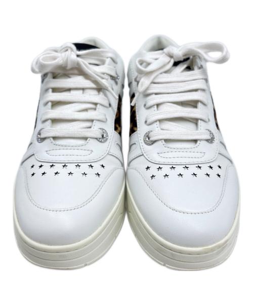 JIMMY CHOO（ジミーチュウ）JIMMY CHOO (ジミーチュウ) スターエンボススニーカー ホワイト サイズ:24.5cmの古着・服飾アイテム