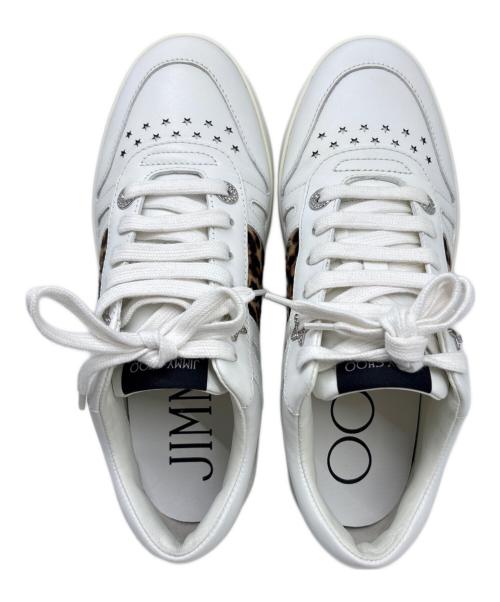 JIMMY CHOO（ジミーチュウ）JIMMY CHOO (ジミーチュウ) スターエンボススニーカー ホワイト サイズ:24.5cmの古着・服飾アイテム