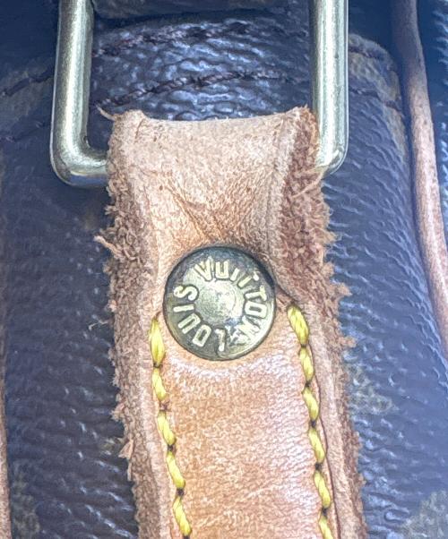 LOUIS VUITTON（ルイ ヴィトン）LOUIS VUITTON (ルイ ヴィトン) ショルダーバッグ ブラウンの古着・服飾アイテム