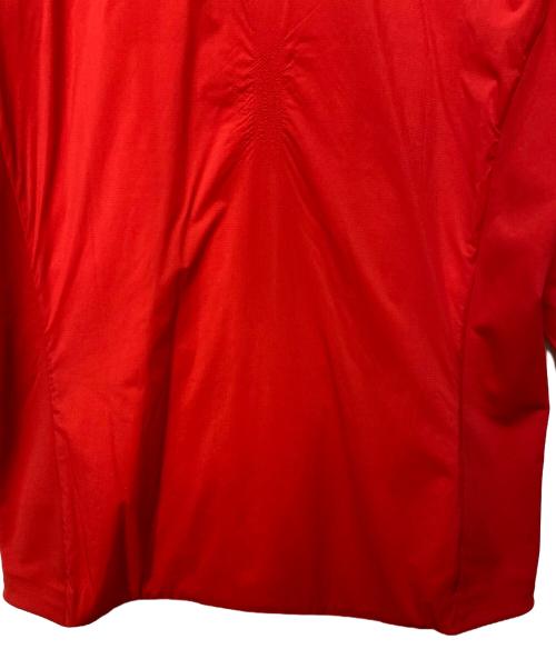 ARC'TERYX（アークテリクス）ARC'TERYX (アークテリクス) 中綿ジャケット レッド サイズ:Mの古着・服飾アイテム
