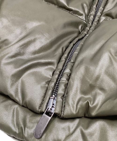 DUVETICA（デュベティカ）DUVETICA (デュベティカ) ダウンジャケット カーキ サイズ:Sの古着・服飾アイテム