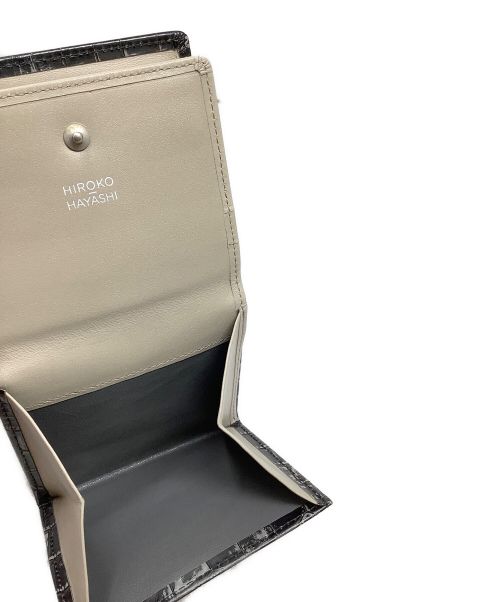 HIROKO HAYASHI（ヒロコ ハヤシ）HIROKO HAYASHI (ヒロコ ハヤシ) 3つ折り財布　HIROKO HAYASHI（ヒロコハヤシ）　709-05758の古着・服飾アイテム