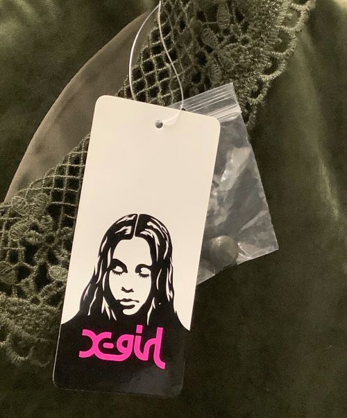 X-GIRL（エックスガール）X-GIRL (エックスガール) ベロアショートワンピース オリーブ サイズ:Ｓ 未使用品の古着・服飾アイテム