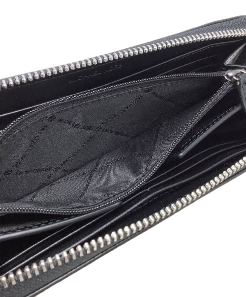 MICHAEL KORS（マイケル・コース）MICHAEL KORS (マイケルコース) ラウンド長財布　MICHAEL KORS（マイケルコース）　36U9NCRE3B クリームの古着・服飾アイテム