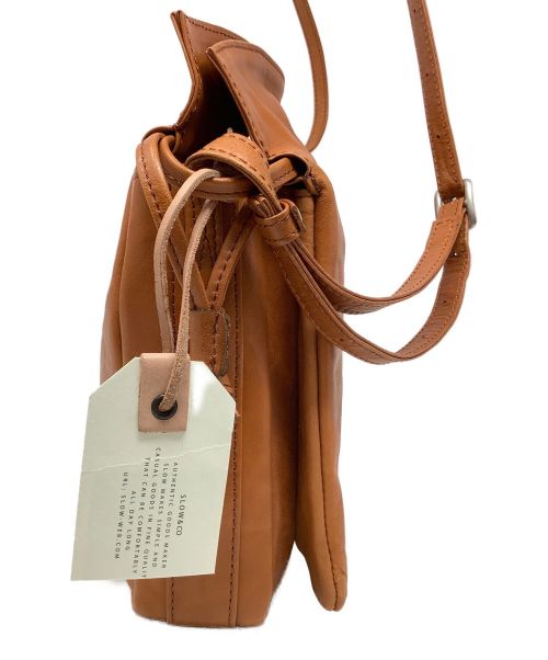 SLOW（スロウ）SLOW (スロウ) ホースレザーショルダーバッグ　SLOW（スロウ） ブラウンの古着・服飾アイテム