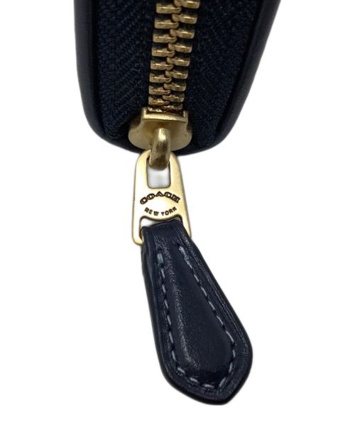COACH（コーチ）COACH (コーチ) アコーディオン ジップ ウォレット　COACH（コーチ）　CJ949 インディゴの古着・服飾アイテム