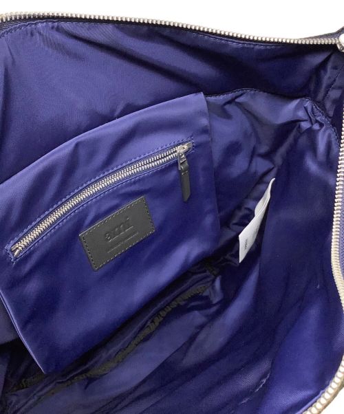 ami（アミ）ami (アミ) ハートロゴトートバッグ　ami（アミ）　ULL144.902 ネイビーの古着・服飾アイテム