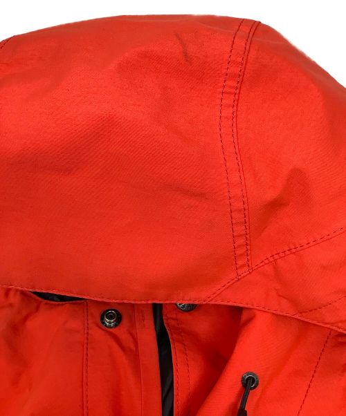 THE NORTH FACE（ザ ノース フェイス）THE NORTH FACE (ザ ノース フェイス) Mountain Light Jacket  NP11834 レッド×ブラック サイズ:Ｌの古着・服飾アイテム