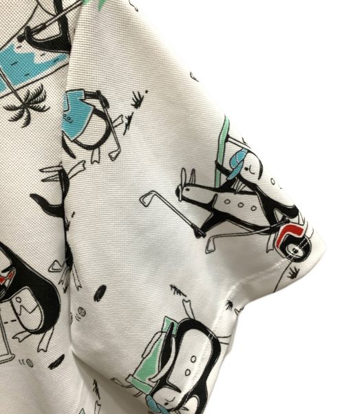 MUNSING WEAR（マンシングウェア）MUNSING WEAR (マンシングウェア) ペンギン総柄プリントポロシャツ　MUNSING WEAR(マンシングウェア)　MGWVJA04 ホワイト×ブラック サイズ:LLの古着・服飾アイテム
