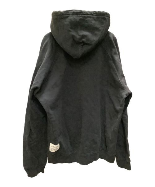 HERON PRESTON（ヘロンプレストン）HERON PRESTON (ヘロンプレストン) プルオーバーパーカー　HERON PRESTO（ヘロンプレストン）　HMBB001S20809020 ブラック×グリーン サイズ:Mの古着・服飾アイテム