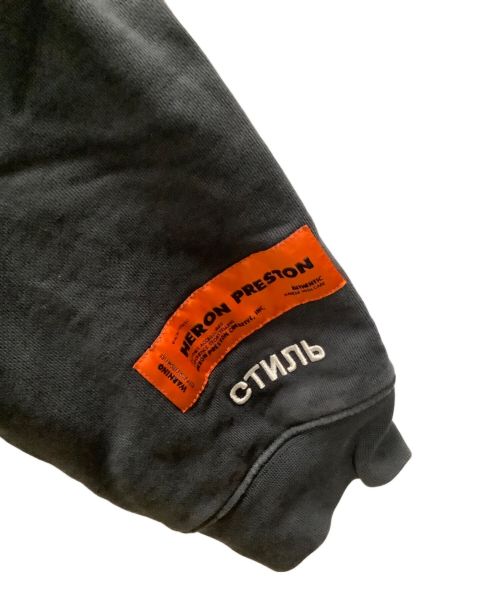 HERON PRESTON（ヘロンプレストン）HERON PRESTON (ヘロンプレストン) プルオーバーパーカー　HERON PRESTO（ヘロンプレストン）　HMBB001S20809020 ブラック×グリーン サイズ:Mの古着・服飾アイテム