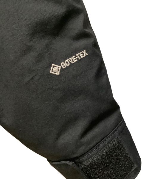 THE NORTH FACE（ザ ノース フェイス）THE NORTH FACE (ザ ノース フェイス) マウンテンダウンジャケット　THE NORTH FACE（ザ ノース フェイス）　ND91930 ブラック サイズ:Lの古着・服飾アイテム