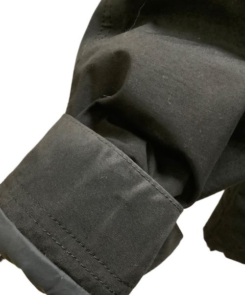 THE NORTH FACE（ザ ノース フェイス）THE NORTH FACE (ザ ノース フェイス) マウンテンダウンジャケット　THE NORTH FACE（ザ ノース フェイス）　ND91930 ブラック サイズ:Lの古着・服飾アイテム