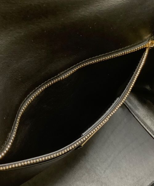 Salvatore Ferragamo（サルヴァトーレ フェラガモ）Salvatore Ferragamo (サルヴァトーレ フェラガモ) 2WAYバッグ　Salvatore Ferragam（サルヴァトーレ フェラガモ）AU-21 G697 ブラックの古着・服飾アイテム