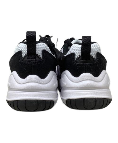 NIKE（ナイキ）NIKE (ナイキ) スニーカー　NIKE（ナイキ）	DR9761-101 ホワイト×ブラック サイズ:22.5 未使用品の古着・服飾アイテム