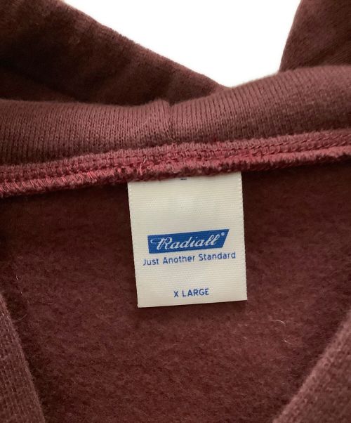 RADIALL（ラディアル）RADIALL (ラディアル) フラッグスフーディスウェット　RADIALL（ラディアル）　RAD-22AW-CUT014 レッド サイズ:XL 未使用品の古着・服飾アイテム